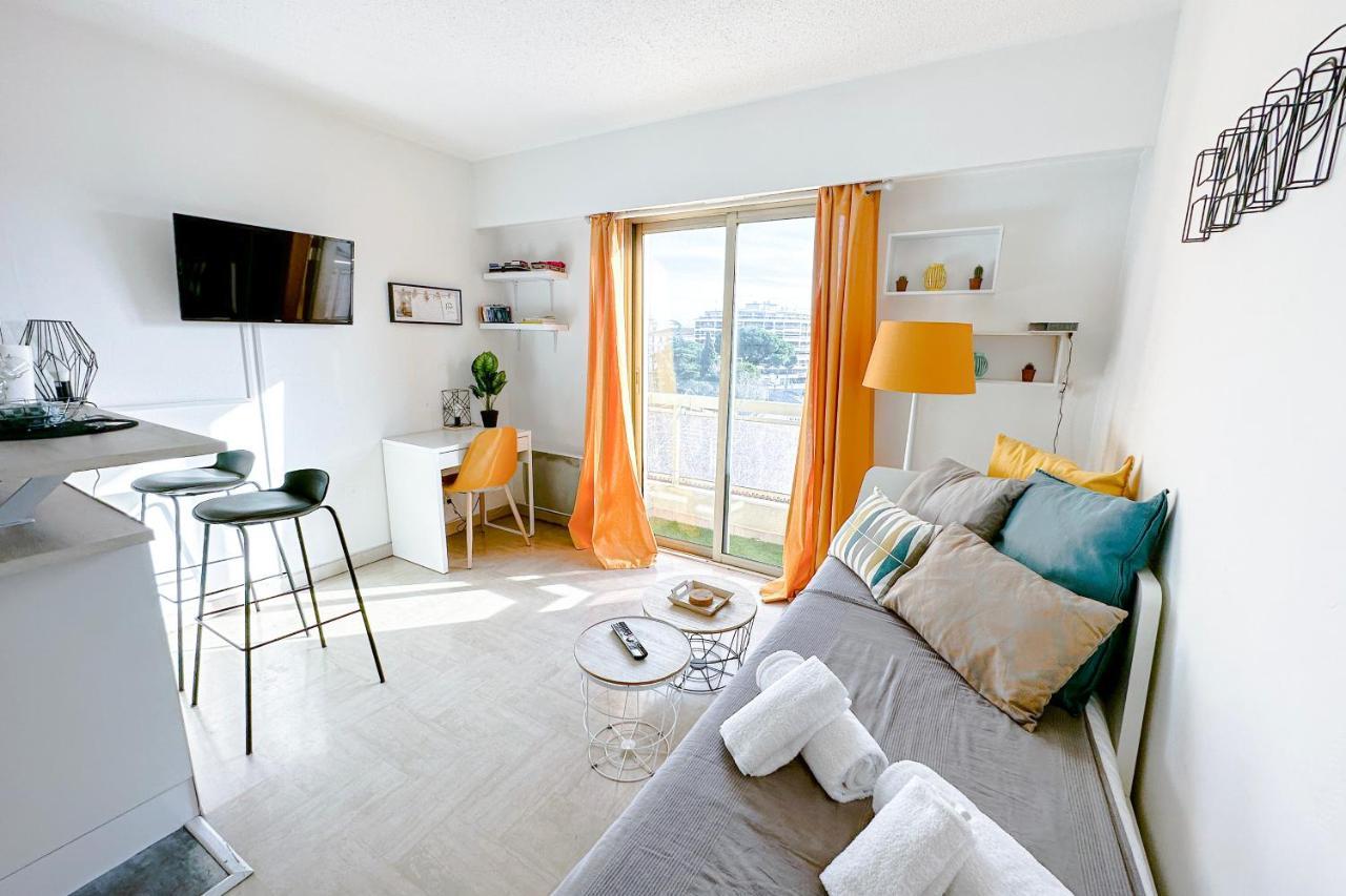 Guignon - Apart Sunny Comfort Close To The Port & Station أنتيب المظهر الخارجي الصورة